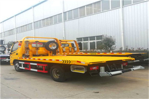 振兴附近拖车救援搭电